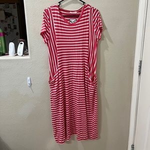 NWT 2X Pink/coral striped dress with pockets.